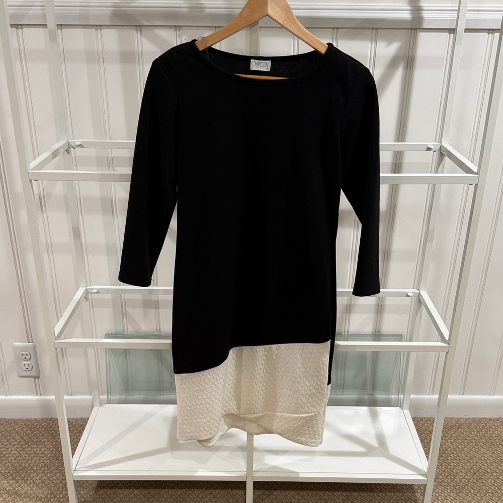 Chic Black and Cream Long Sleeve Dress